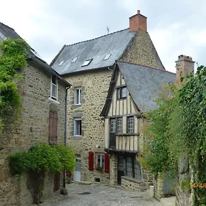 https://le-logis-port-de-dinan-lanvallay.inbrittany.com